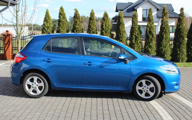 Toyota Auris cena 22500 przebieg: 160000, rok produkcji 2010 z Chorzele małe 137